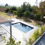 Sea Breeze Mistral 4 Per With Private Pool