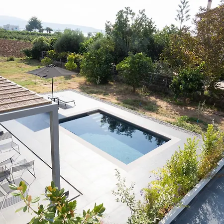 Sea Breeze Mistral 4 Per With Private Pool