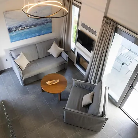 Sea Breeze Mistral 4 Per With Private Pool Κάντια