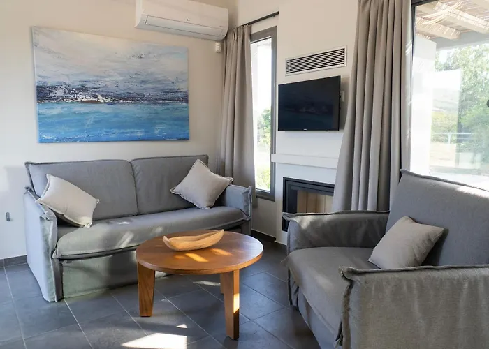 Villa Sea Breeze Mistral 4 Per With Private Pool