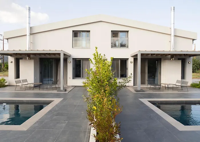 Sea Breeze Mistral 4 Per With Private Pool Villa Candia