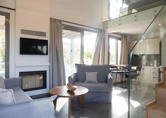 Sea Breeze Mistral 4 Per With Private Pool Κάντια